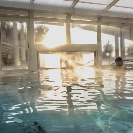 Isstravel, In With Swimming Pool In * مونتفردي ماريتيمو